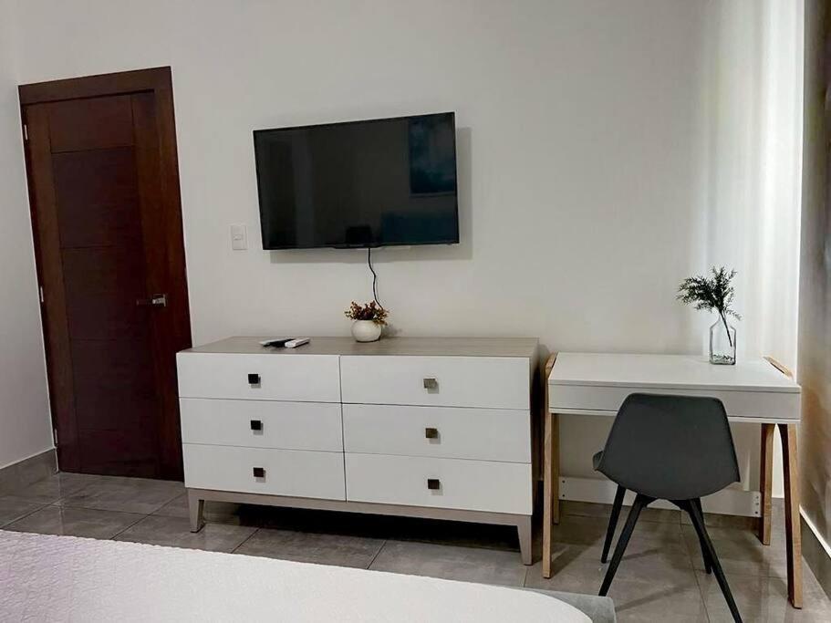 סנטיאגו דה לוס קבאלרוס Suites Room Soha II מראה חיצוני תמונה